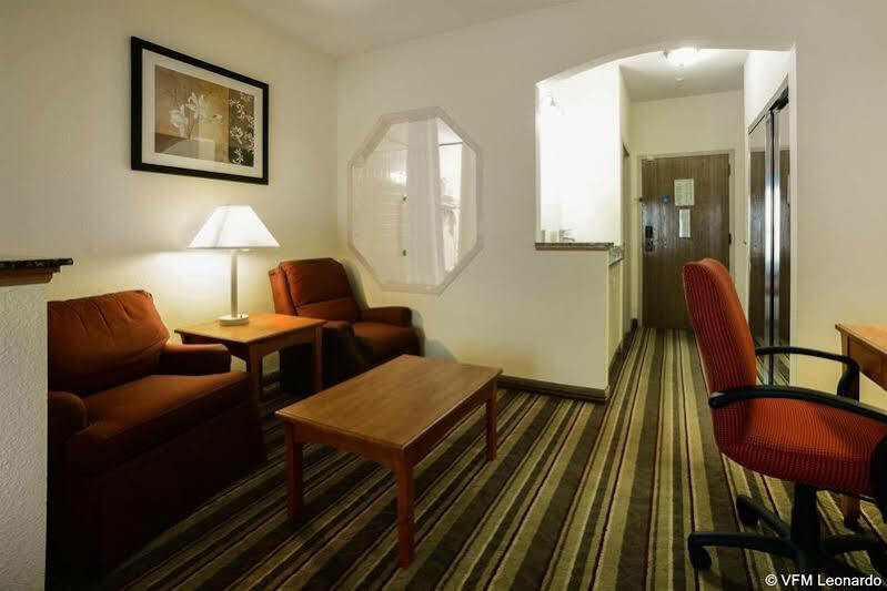 Baymont By Wyndham Marion Hotell Eksteriør bilde
